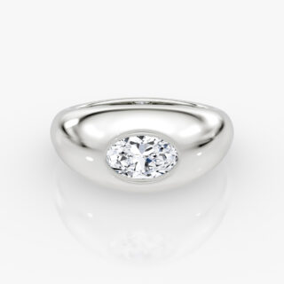 Elegant 14K yellow gold band with a 1.0 ct oval VRAI created diamond, part of the VRAI x Petra & Meehan Flannery Collection.