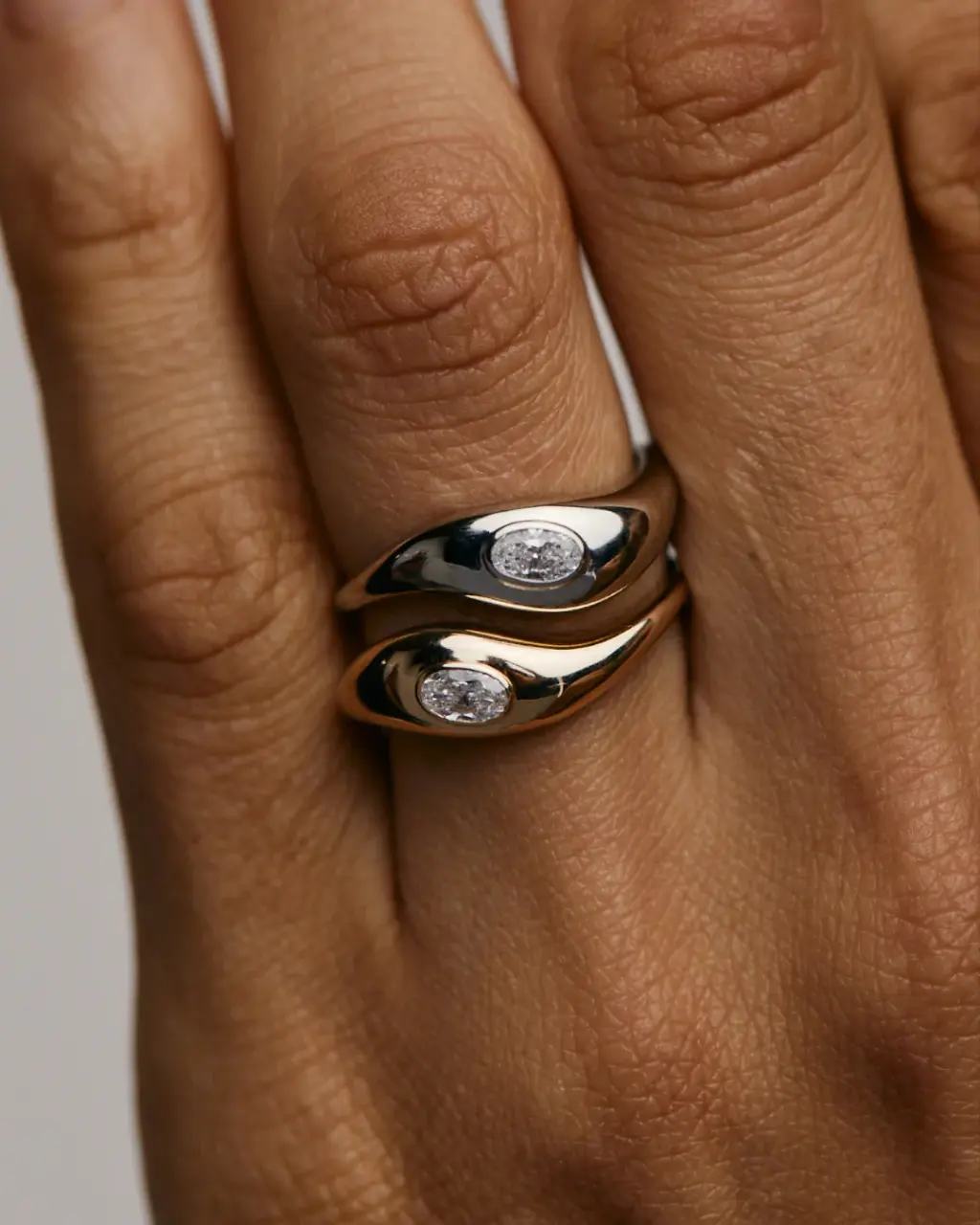 Close-up of lab-grown diamond set in Jupiter Ring, crafted from 14k recycled gold, highlighting ethical luxury and sustainable craftsmanship