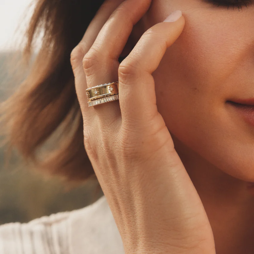 14k gold diamond ring featuring celestial starburst design – Sol ring by Brilliant Earth