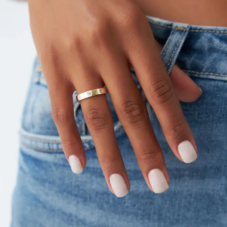 14k Asscher Cut Full Eternity Flush Setting Diamond Band: 8 Asscher cut diamonds totaling 0.95ct, set in a 3.80mm wide band.