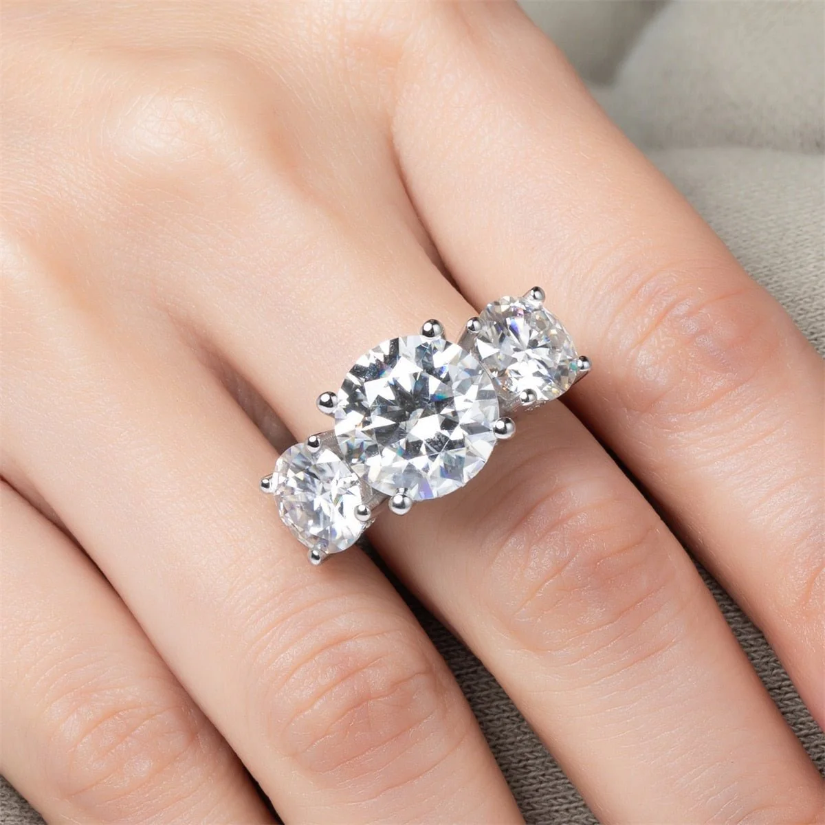 Sofia Kaman Billie 3.22 3-Stone Engagement Ring, showcasing three round brilliant-cut lab-grown diamonds in a sustainable 14K yellow gold band.