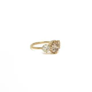 Sofia Kaman Billie 3.22 3-Stone Engagement Ring, showcasing three round brilliant-cut lab-grown diamonds in a sustainable 14K yellow gold band.