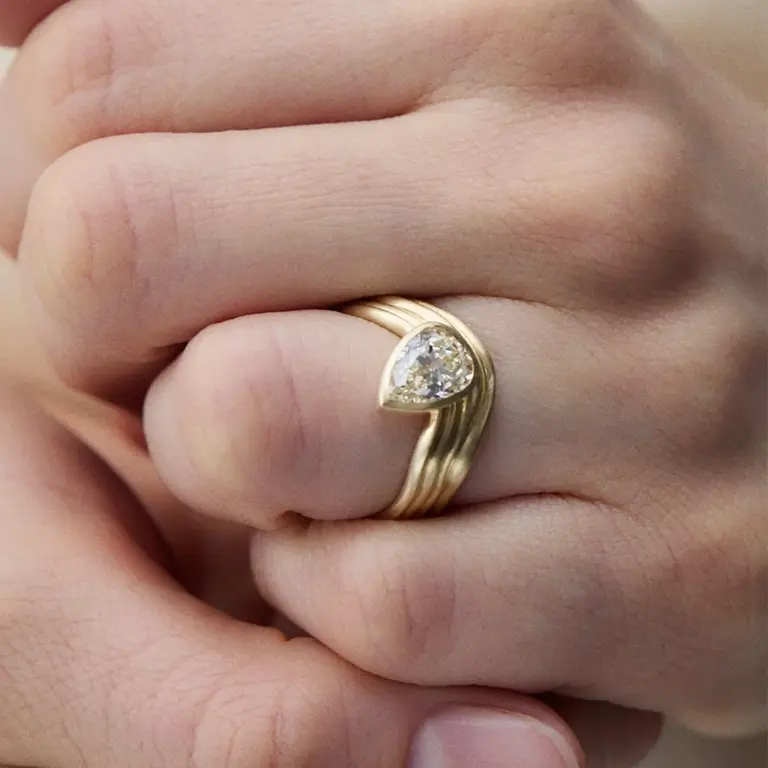 Beautiful ring by wwake