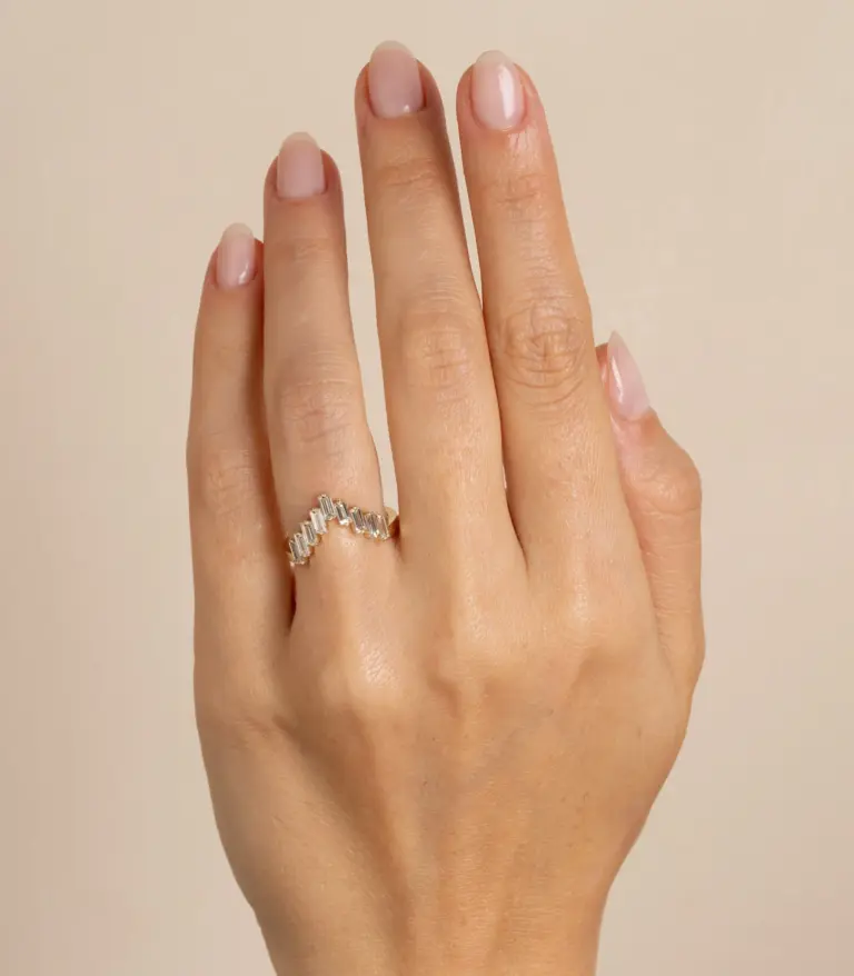 Sofia Kaman Deco Style Nesting Band with nine baguette diamonds, designed to complement vintage-inspired engagement rings