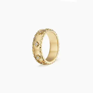 Elegant starburst halo ring with round diamond center – sustainable fine jewelry in gold