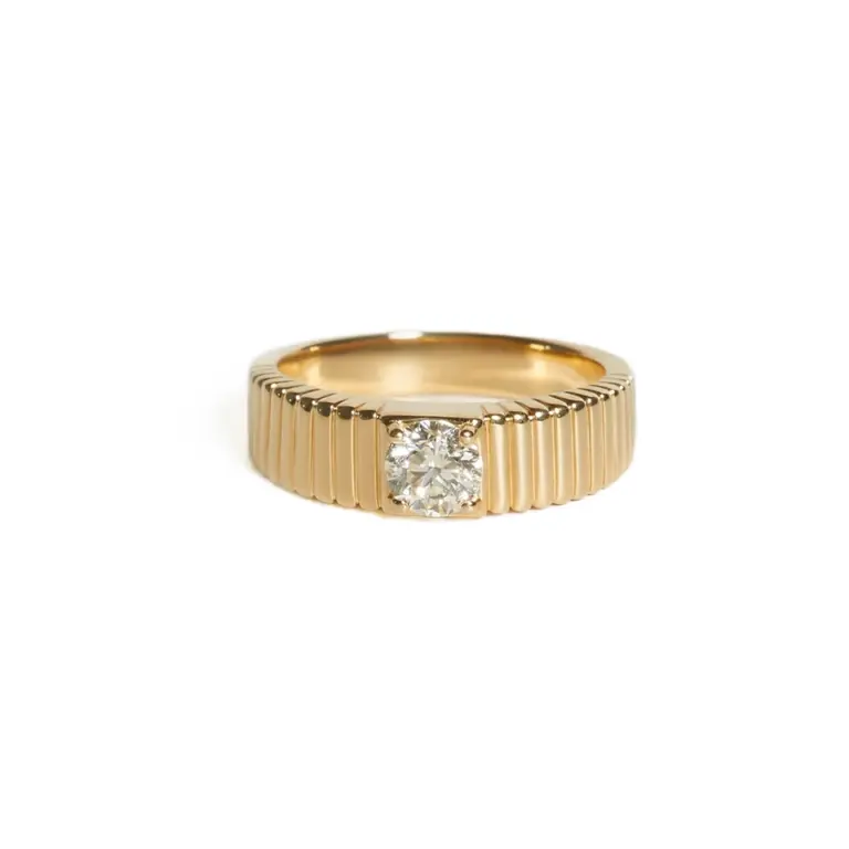 Solis Ribbed Ring by Kinn Studio – 0.5 carat round diamond set in bold ribbed 14k gold band
